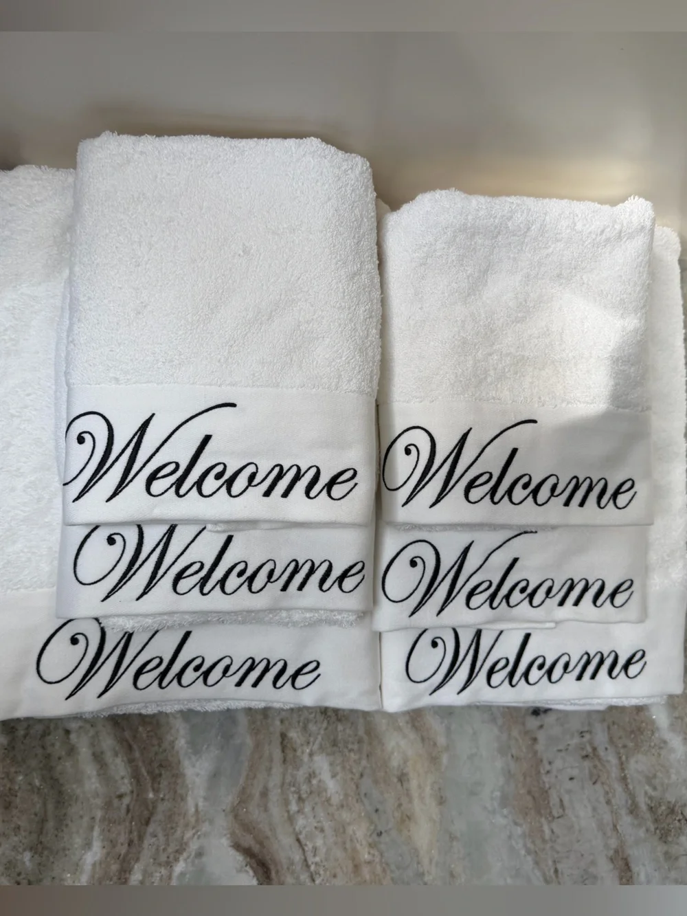 NEW NEVER USED!! ‘Welcome’ Embroidered White Home Bath Towels